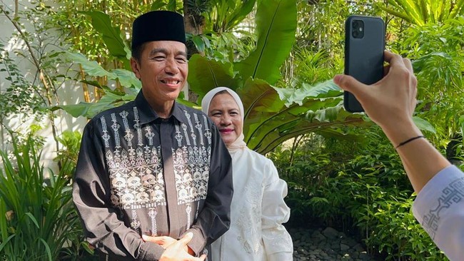 Malam Ini Jokowi Bermalam di IKN, Besok untuk Pertama Kali Ngantor di Istana Kepresidenan