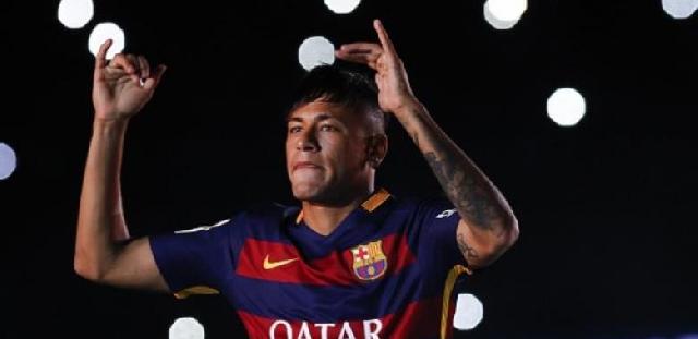  Lupakan Messi, Kini Ada Neymar yang Jadi Primadona
