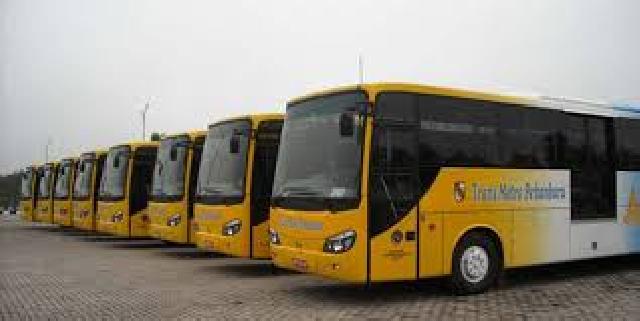 PD Pembangunan Perpanjang Sewa 50 Bus TMP