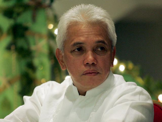 Hatta Rajasa Buka Rakernas Kadin Indonesia di Riau
