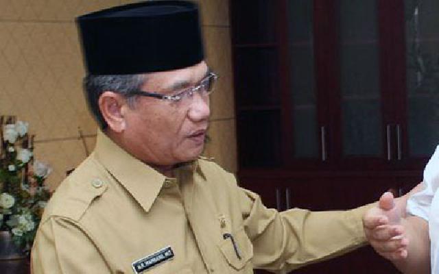 Mendagri Tunjuk Mambang Mit Jadi Plt Gubernur Riau