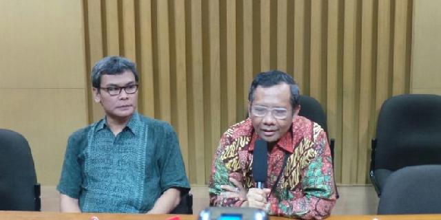 Mahfud Siap Potong Tangan Jika Terbukti Korupsi