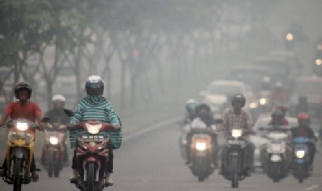 Kabut Asap Riau Mengancam Malaysia dan Singapura