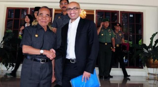  Stttt, Anak Gubernur Riau Dilaporkan Pakai Ijazah Palsu