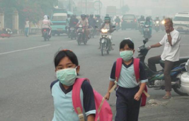  SBY Trenyuh Membaca 9.000 Pesan Kebakaran Lahan Riau