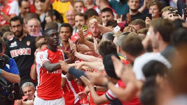  Sanogo Ngamuk, Arsenal Pesta Gol ke Gawang Benfica