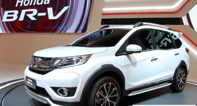 Pasar Low SUV Maret 2016 Diraih Honda BR-V dan HR-V
