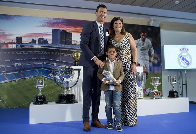 Rupanya Benar, Ibu CR7 Akui Hampir Mengaborsi Ronaldo