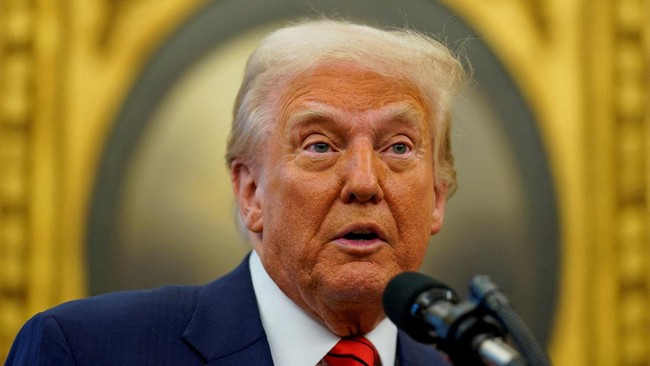 Akhirnya Perang Dagang Trump Dimulai, Indonesia Terkena 32 Persen Tarif Baru Impor