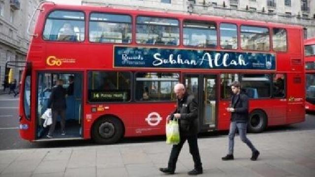 Wow, Ratusan Bus Inggris Pajang Tulisan Subhanallah Selama Ramadan
