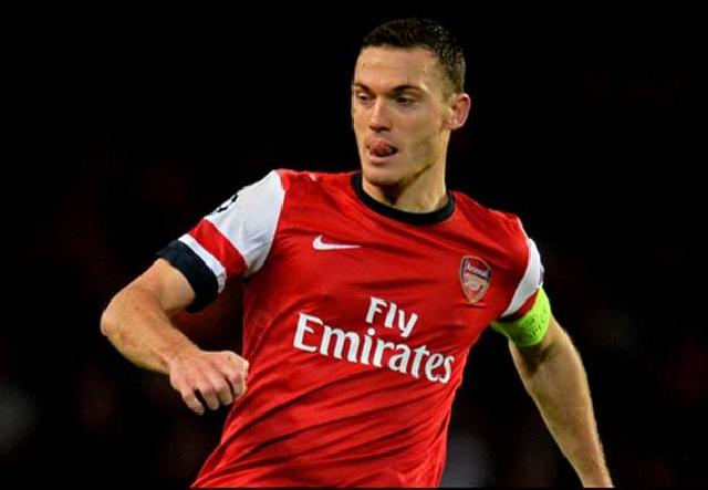 Napoli Lirik Thomas Vermaelen