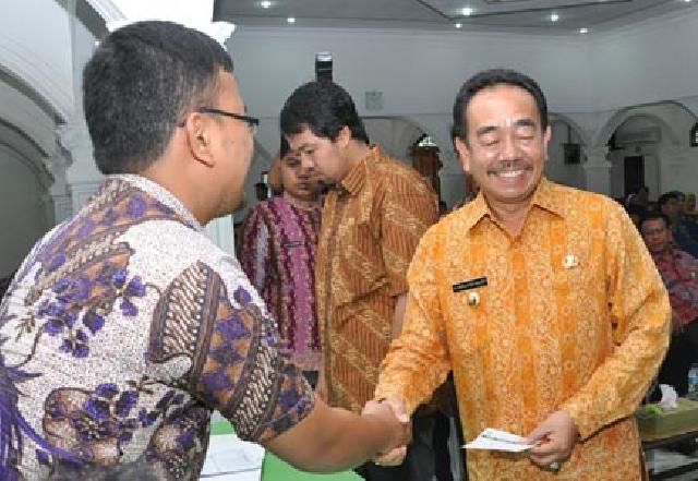 Bupati Rapat Akademisi Komunitas di Jogjakarta
