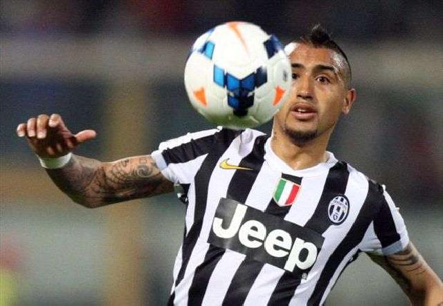  MU Beri 42 Juta Euro Plus Hernandez untuk Vidal