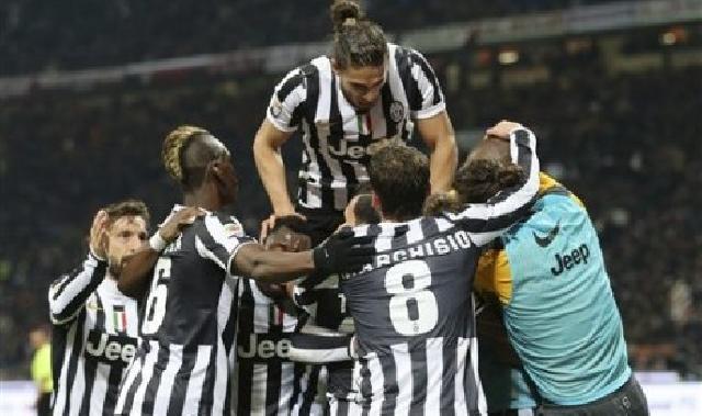 Fiorentina Tahan Juve di Liga Eropa