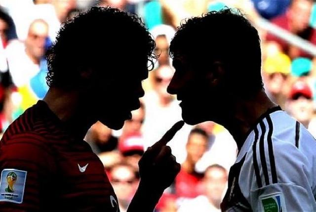  Dikartu Merah, Pepe Dikecam di Dunia Maya
