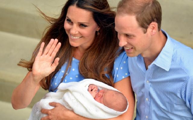 Warga Inggris Gembira, Bayi Kate Middleton Lahir