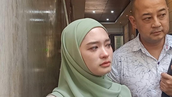 Ini Tanggapan Inara Rusli Usai Virgoun Ditangkap Polisi Karena Kasus Narkoba