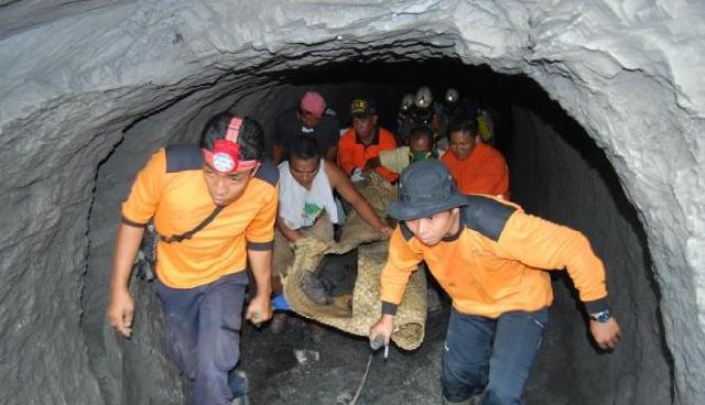 Tambang Batubara Meledak, 1 Tewas, 4 Terkubur