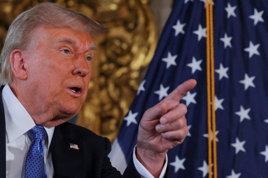 Kecuali China, Trump Tunda Tarif ke Puluhan Negara Selama 90 Hari
