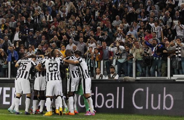  Hancurkan Cagliari, Juventus Pelihara Capolista