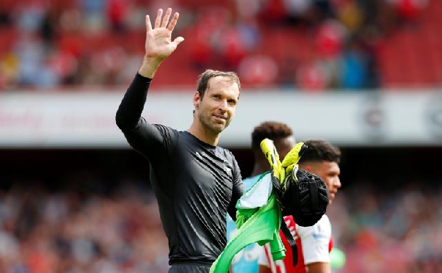  Meski Blunder, Petr Cech Tetap Kiper Terbaik 