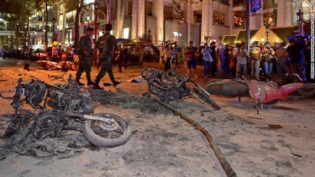  Bangkok Diguncang Bom Hebat, Potongan Tubuh Manusia Berserakan