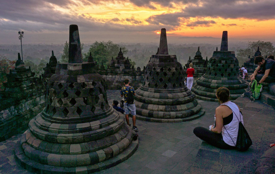 Ternyata Ini Alasan Mengapa Turis Asing Betah Kunjungi Destinasi Wisata di Indonesia