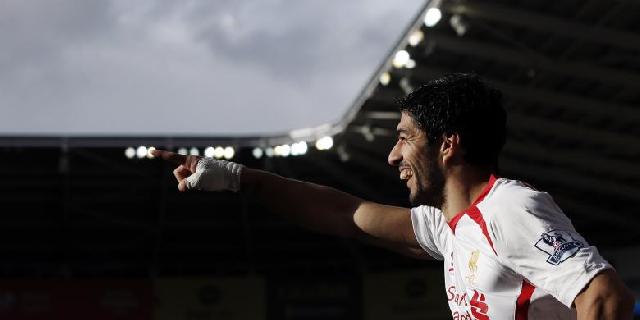  Kabarnya Demi Luis Suarez, Madrid Akan akan Jual Benzema