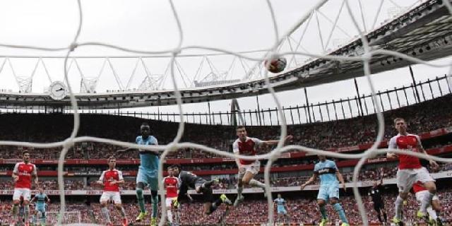  Arsenal Digundul West Ham di Laga Perdana Liga Inggris