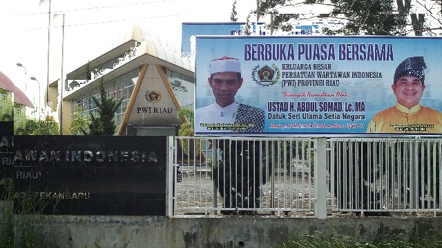 Besok, Ustadz Abdul Somad Beri Tausiyah Buka Bersama PWI Riau