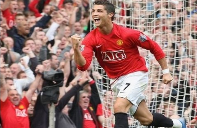 Ronaldo Kembali Berseragam Manchester United (MU)