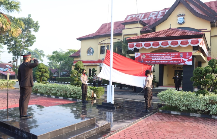 Polres Rohil Gelar Upacara Pengibaran Bendera Merah Putih HUT RI Ke 77