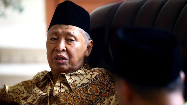 Innalilahi, Wapres Ke-9 Hamzah Haz Berpulang ke Rahmatullah