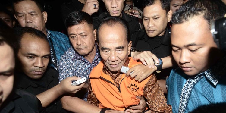 Dapat Grasi dari Presiden Jokowi, Annas Maamun Akhirnya Bisa Menghirup Udara Bebas