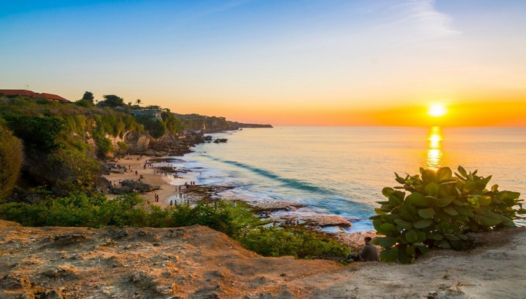 Konon, Menikmati Keindahan Indonesia Cukup dengan Mengunjungi 7 Pantai Ini, Apa Saja ?