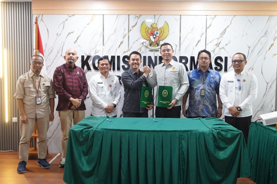 Kolaborasi KI Riau–PTUN Pekanbaru: Tingkatkan Layanan Elektronik demi Hak Informasi Publik
