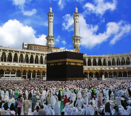 Haji dan Umrah Khusus Harus Izin Melalui BKPM