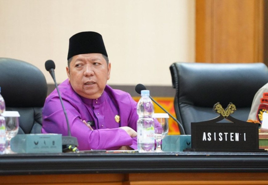 Gubri Abdul Wahid Bentuk Tim Pansel Jabatan Sekda Riau