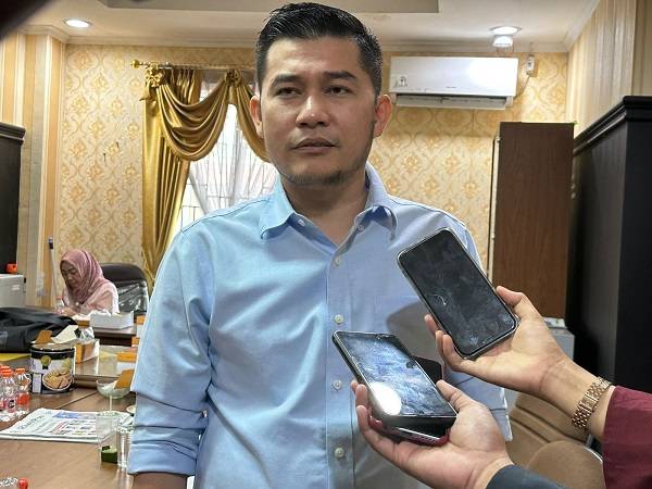Dinilai Berbahaya, DPRD Pekanbaru Desak Penertiban Kabel FO Ilegal