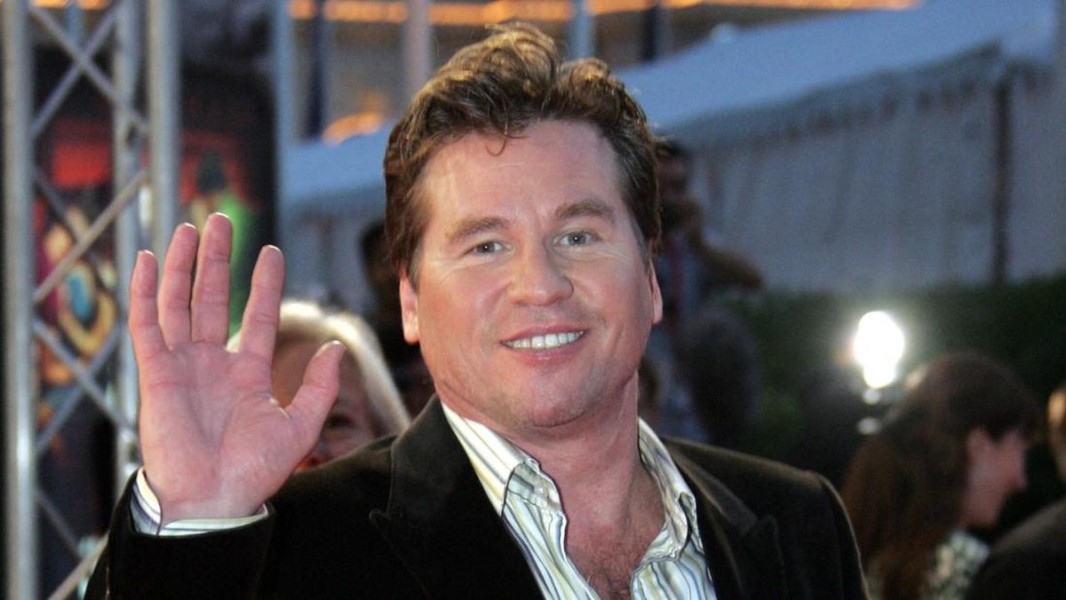 Aktor Val Kilmer Pemeran 'Top Gun' Meninggal Akibat Pneumonia di Usia 65 Tahun