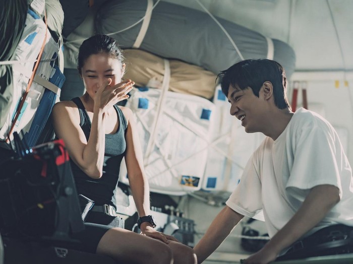 Heboh di Dunia Maya: Adegan Hot Lee Min Ho & Gong Hyo Jin di Drakor When the Stars Gossip