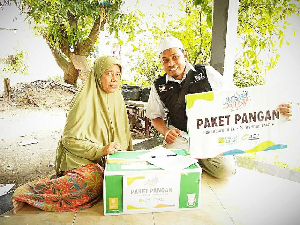 ACT Riau Sebar 400 Paket Pangan Ke 8 Kabupaten