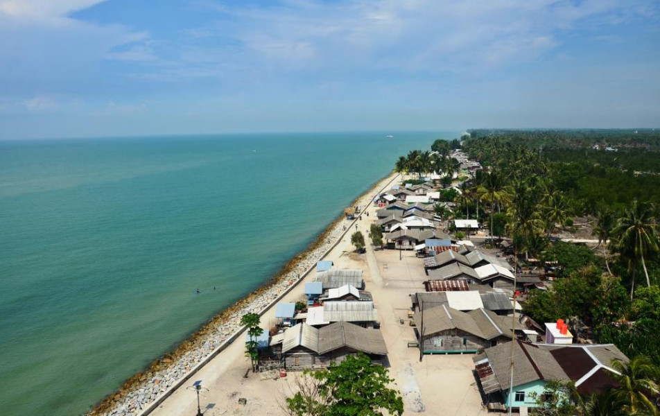 Cukup Mudah untuk Mencintai Riau: Pergi dan Nikmati Keindahan Pantai Rupat Utara!