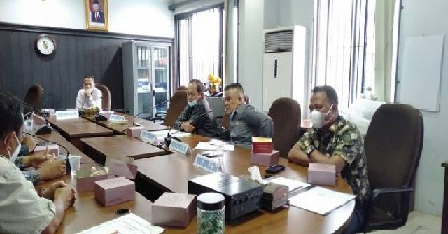Bahas Usulan Pemekaran, DPRD Pekanbaru Rapat dengan Warga GTU