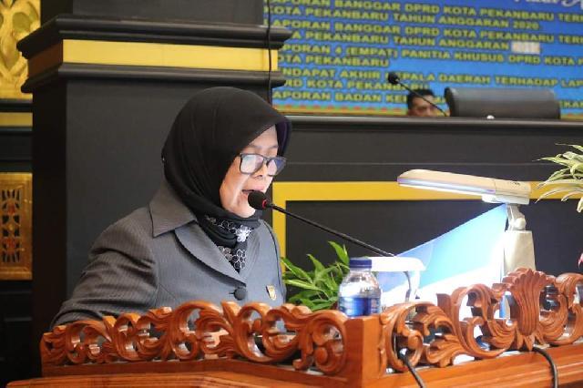 BK DPRD Pekanbaru Paparkan Hasil Kerja Saat Rapat Paripurna