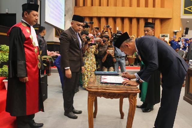 PAW Pimpinan, Ir Nofrizal Resmi Jabat Wakil Ketua DPRD Pekanbaru