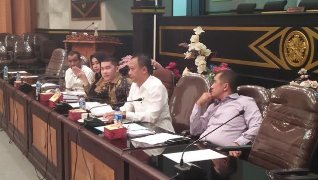 Dinilai Bermasalah, Komisi III DPRD Pekanbaru Panggil Pihak BRI dan Dinsos Untuk Hearing